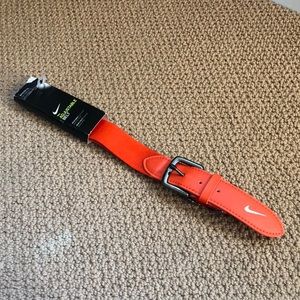 Nike adjustable baseball belt